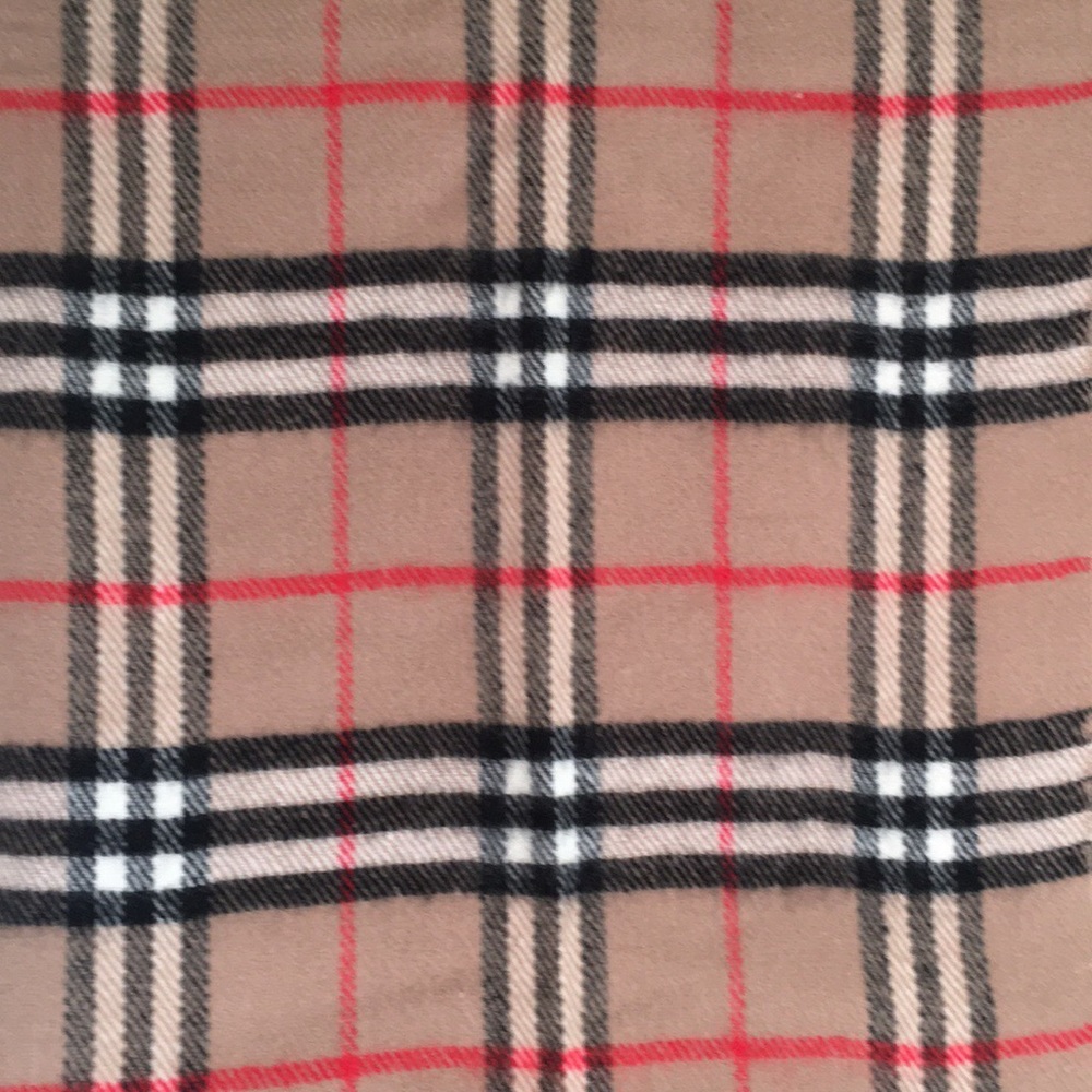 [NWT] Burberry Classic CDSC Shawl/Scarf - Picture 5 of 8